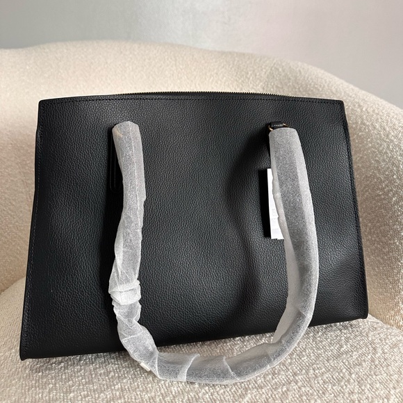 Coach Tatum Carryall - Picture 4 of 10